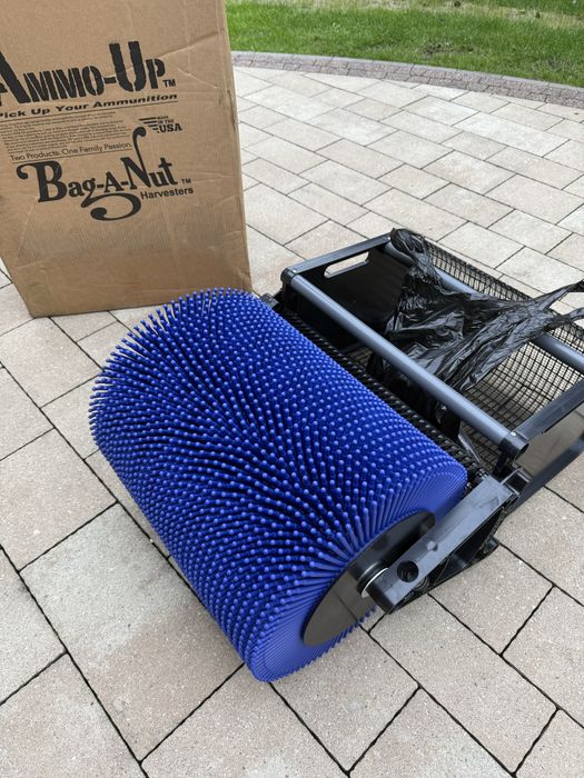 Zbieracz do wykorków po areacji  Bag-A-Nut FILM TESTOWY