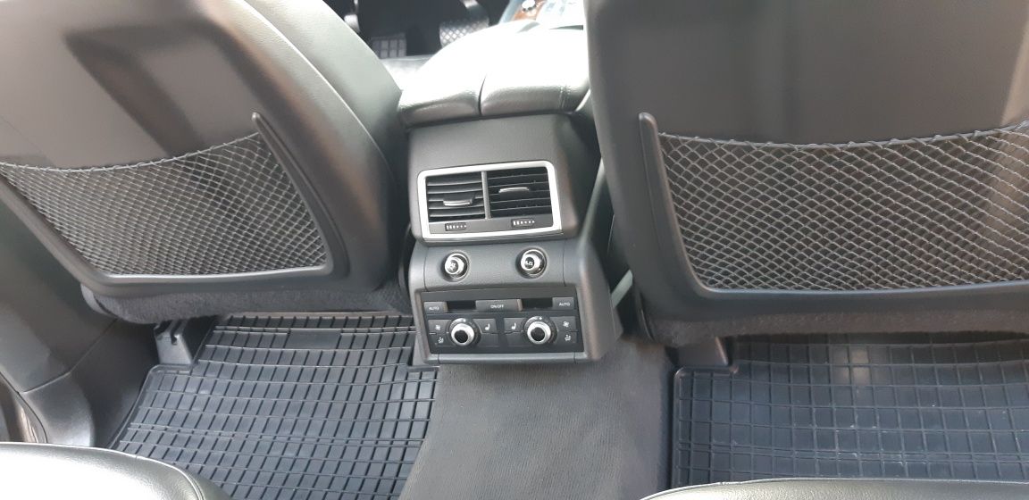 Продам Audi Q7 2013