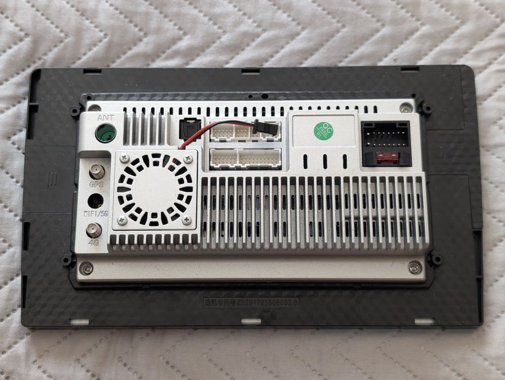 Radio/nawigacja samochodowe Android Topway TS10 4/64 8 rdzeni + moduł
