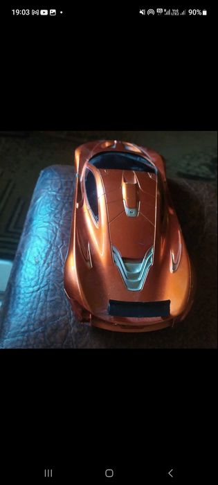 Машинка на пульте