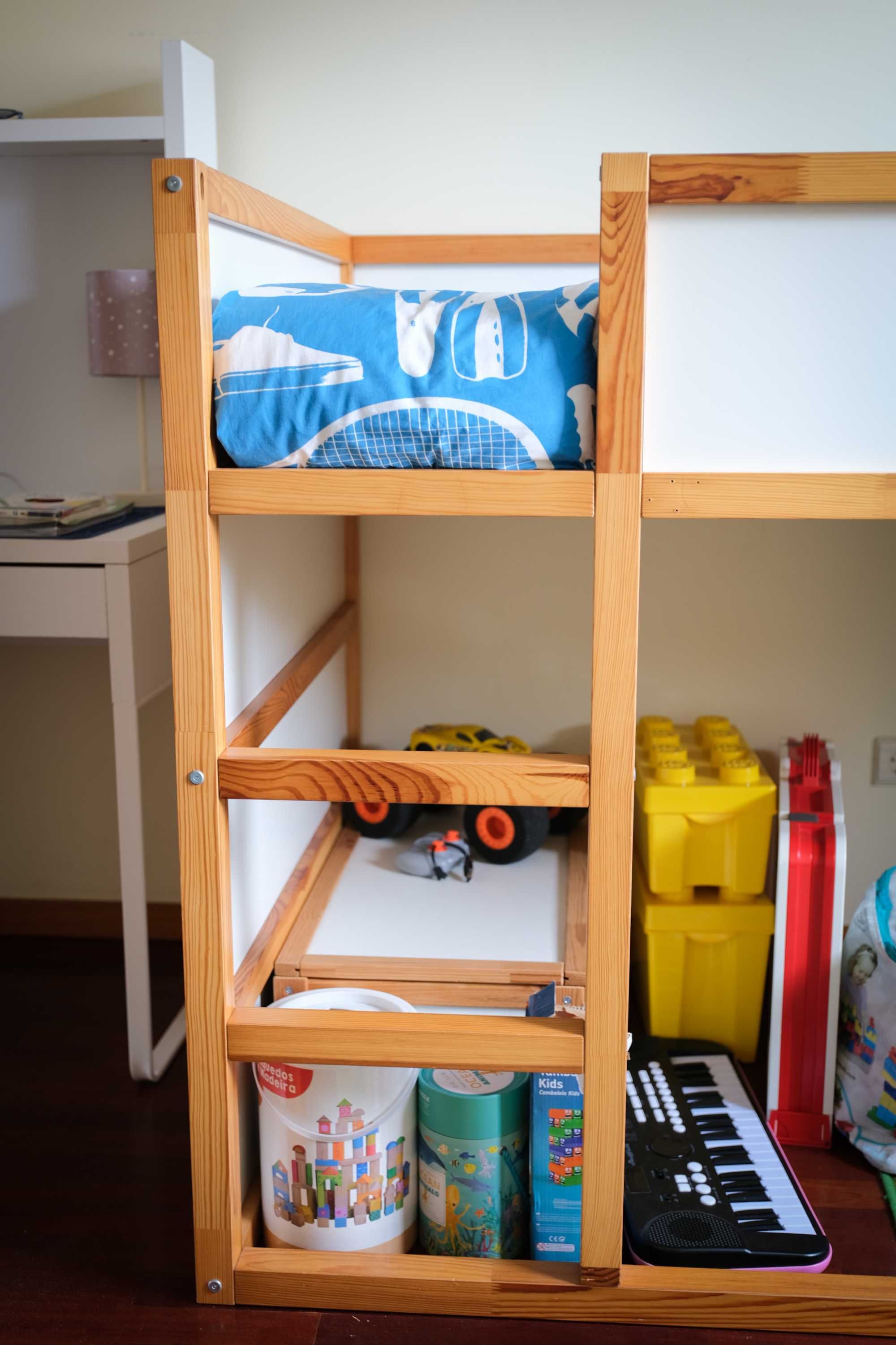 Cama infantil criança Ikea tipo beliche