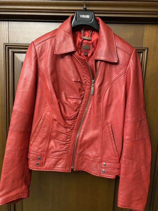 Продам кожанную курточку