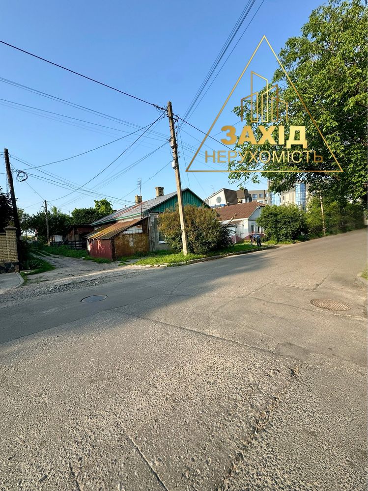 Ділянка у самому центрі м.Луцьк по вул.Коперника