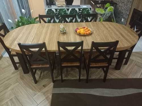 Stół okrągły rozkładany biały czarny dębowy krzesła czarne drewniane