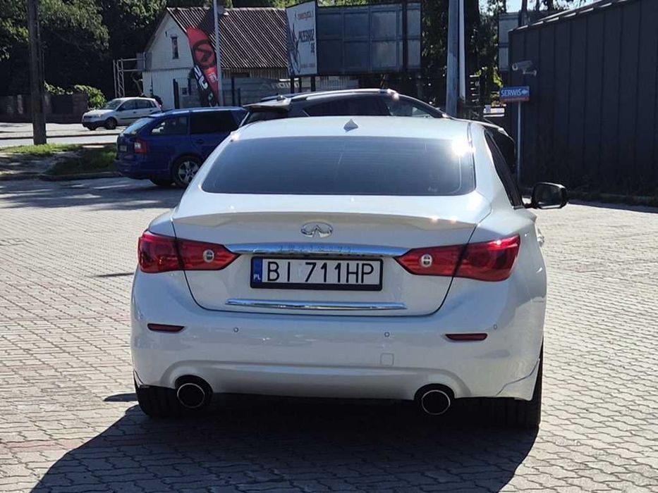 Infiniti Q50 405 KM RWD