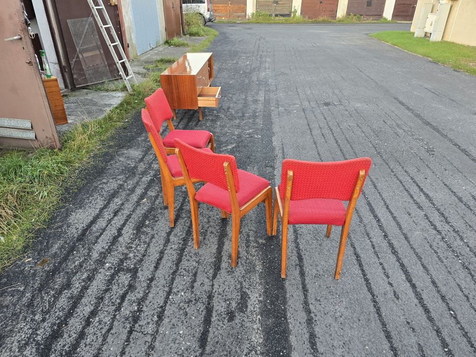 Krzesła prl transport rezerwacja Goszcza