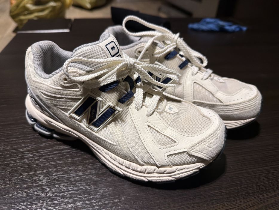 Buty snacersy dzieciece rozmiar 35 New Balance