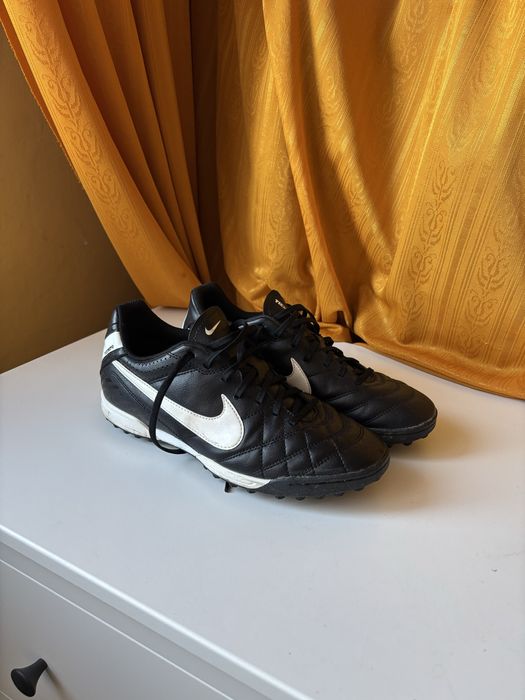 Nike Tiempo Turfy  42.5