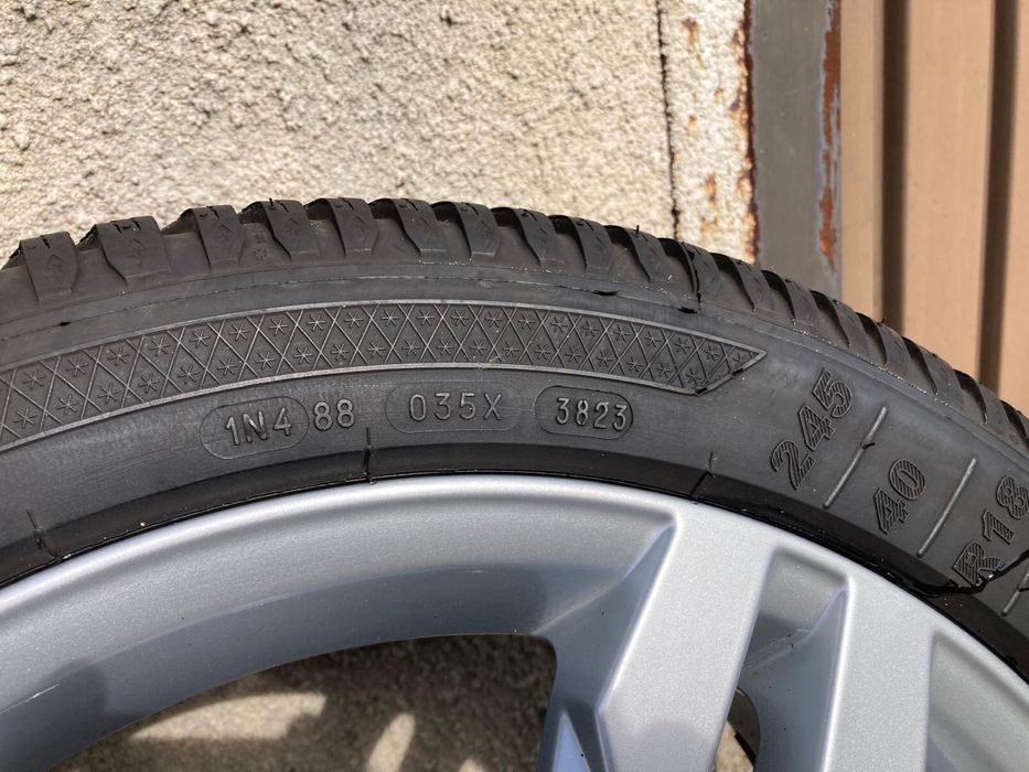 Felgi i opony zimowe Audi A4 B9