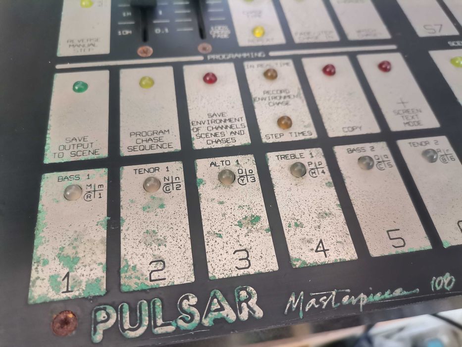 Pulsar Masterpiece 108 avariada