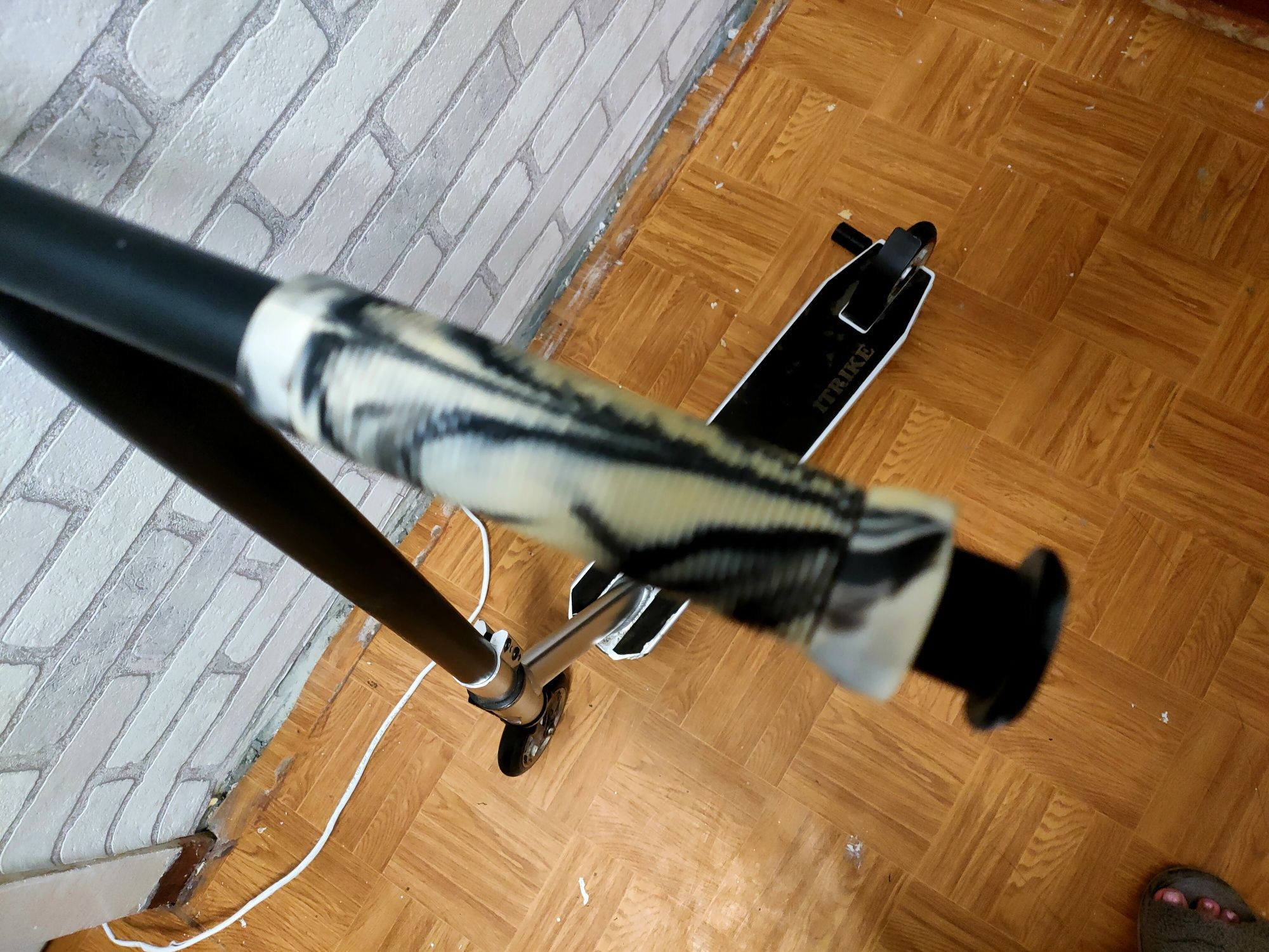 Самокат б/у ITRIKE