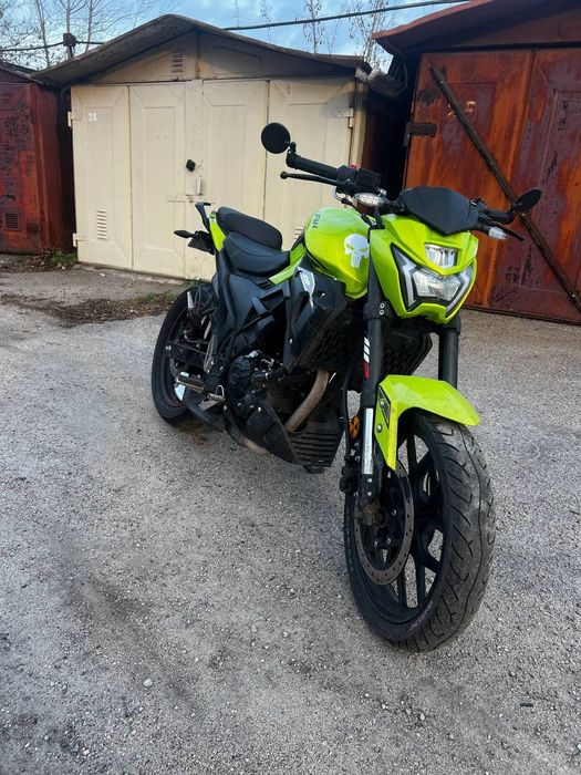 Продам Lifan SR220