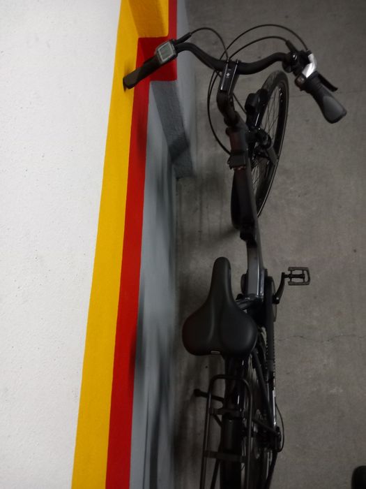 Bicicleta eléctrica Trek Verve+ 1 Lowstep DT 300WH