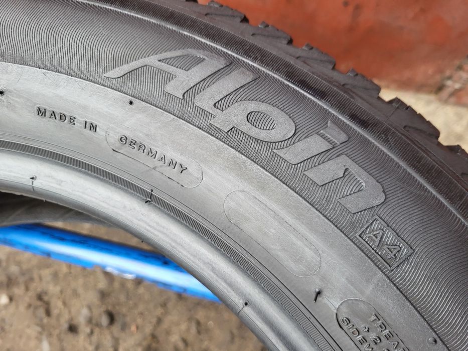 205/60/16 R16 Michelin Alpin 4 4шт ціна за 1шт зима шини