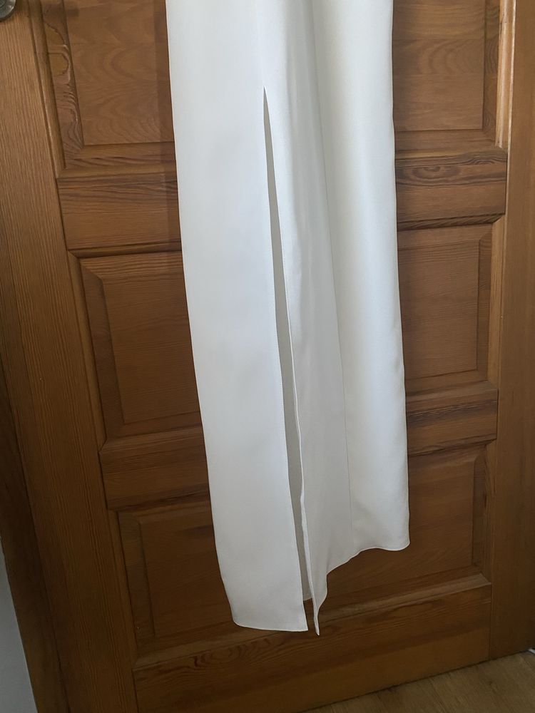 Sukienka ślubna minimalistyczna S elegancka