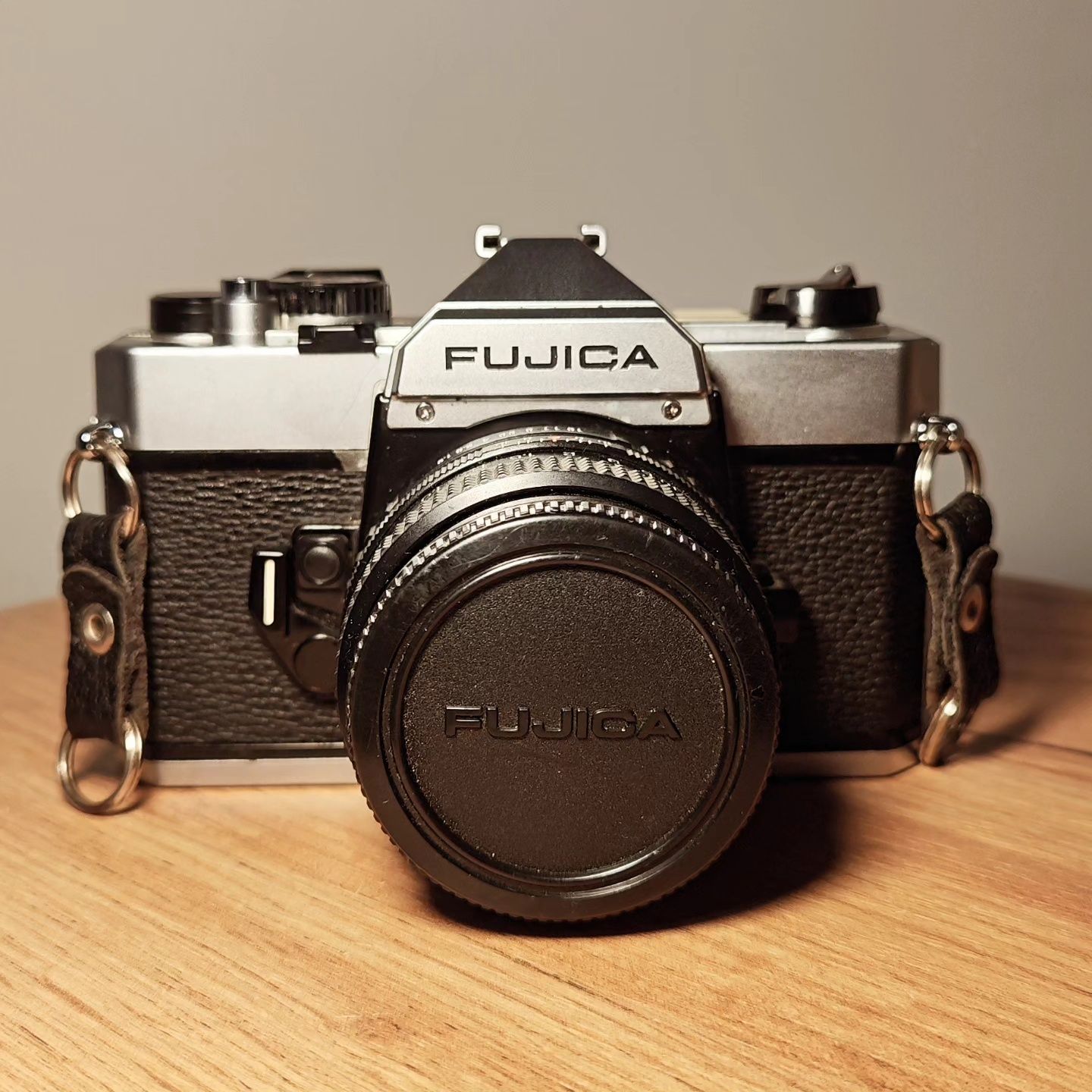 Fujica STX-1N 50mm f/1.9 – Legendarny analog w świetnym stanie! Aparat