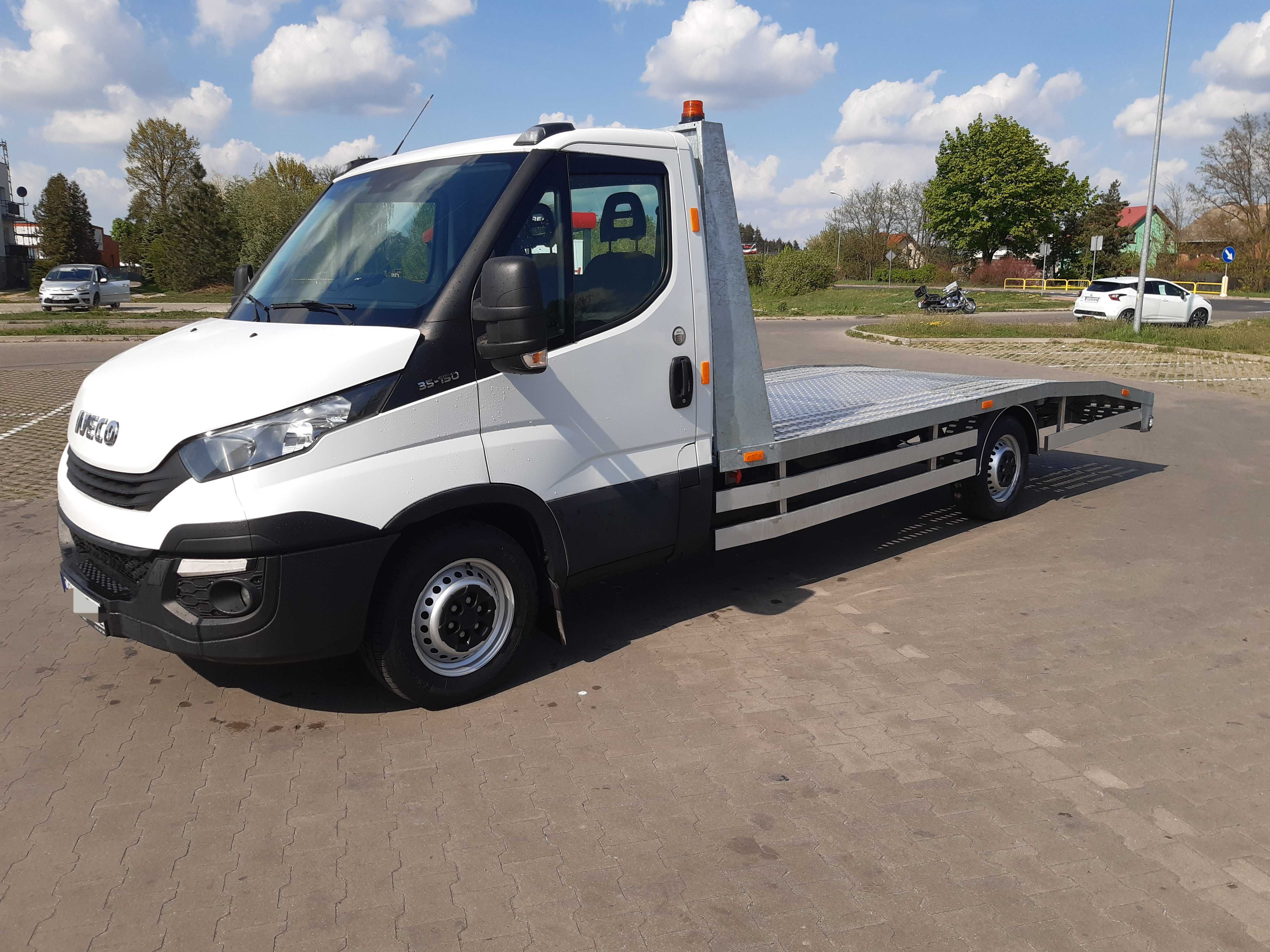 Autolaweta Iveco Daily 3.0 faktura laweta nowy najazd hak 3,5t Euro 6