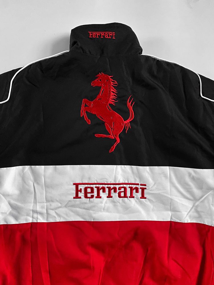 Kurtka Ferrari F1 Racing Vintage