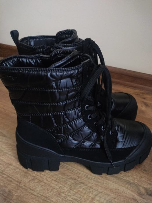 Śniegowce damskie firmy Caprice