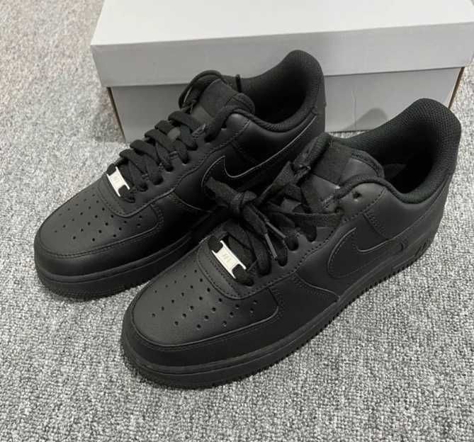 Nike Air Force 1 Low '07 Black  41