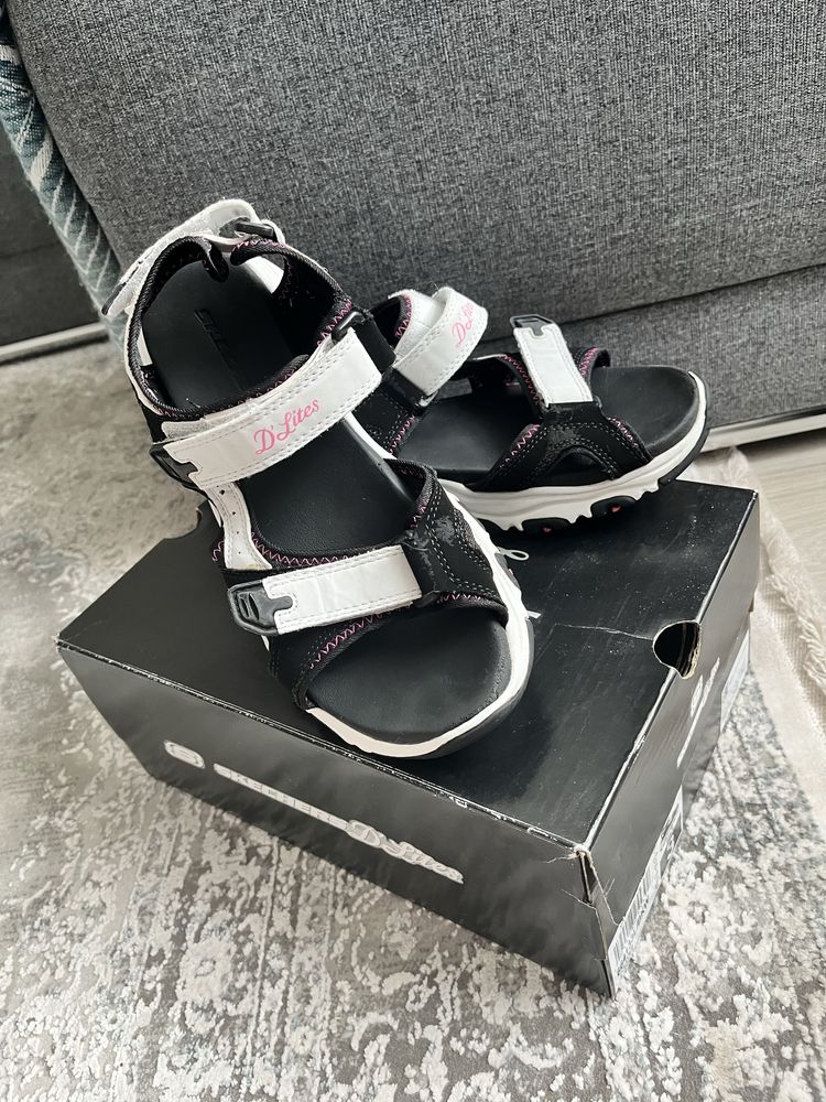 Босоніжки дитячі Skechers, 35 розмір