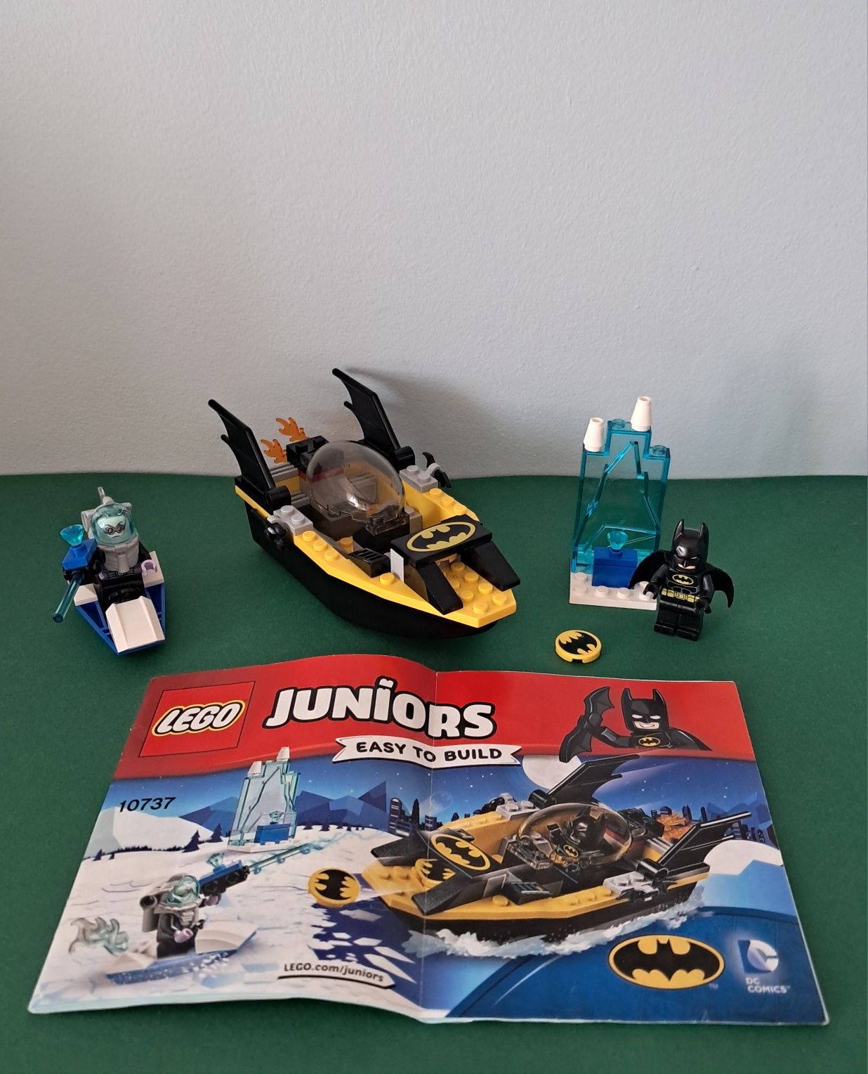 LEGO® 10737 Juniors - Batman kontra Mr. Freeze kompletny z instrukcją