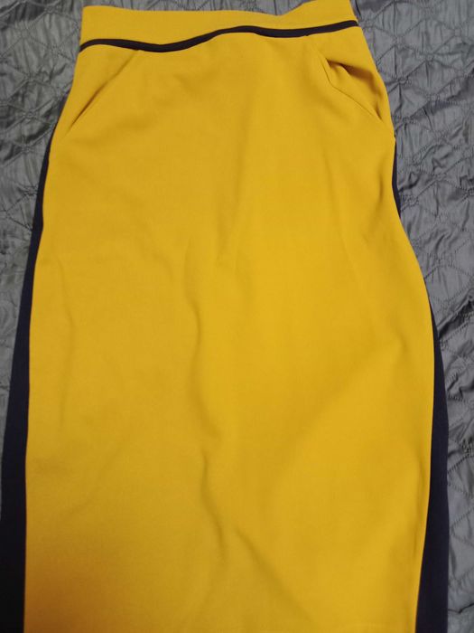 Костюм гірчичний колір