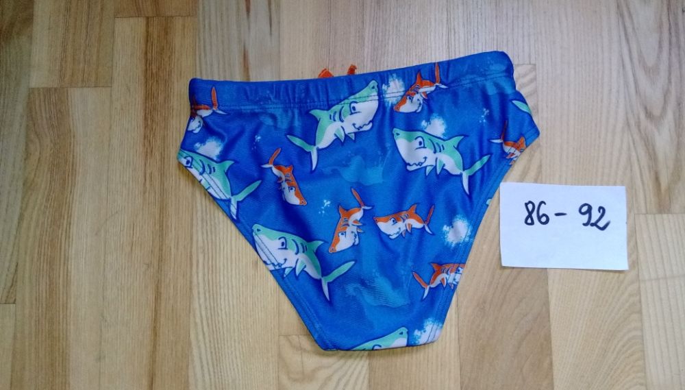 Chłopięce majtki majteczki spodenki kąpielowe kąpielówki 86-92
