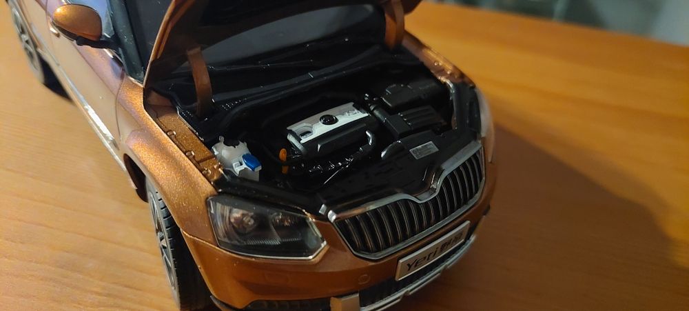 Model 1:18 Skoda Yeti Paudi