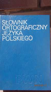 Słownika ortograficzny języka polskiego wydany przez PWN.