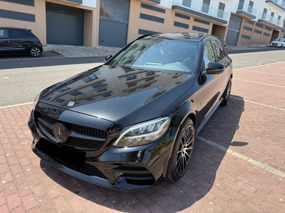 Mercedes-Benz C 300 de AMG Line