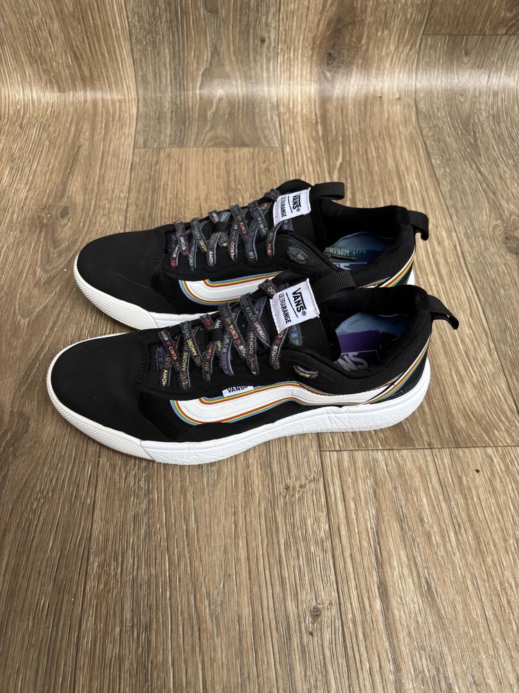 Vans р.42 уст.27см Чоловічі кеди кросівки Ванс UltraRange EXO Pride