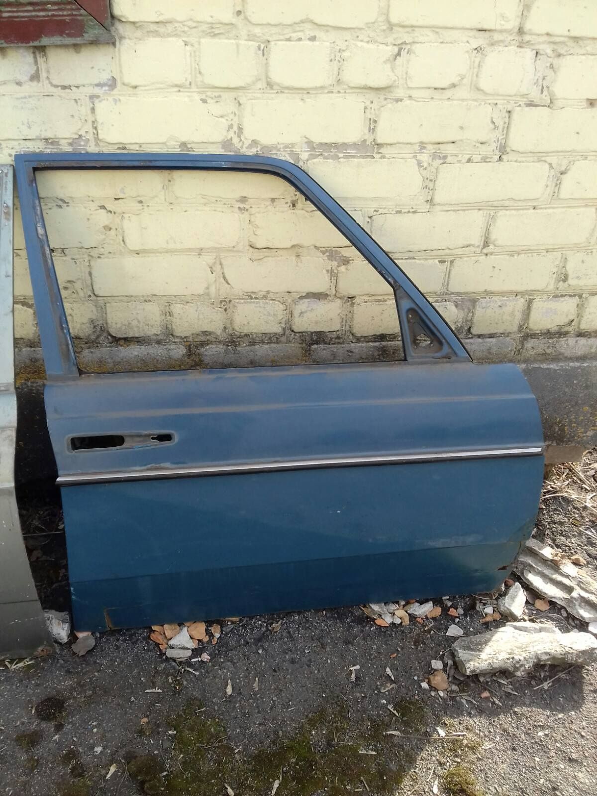 Двері Мерседес W123