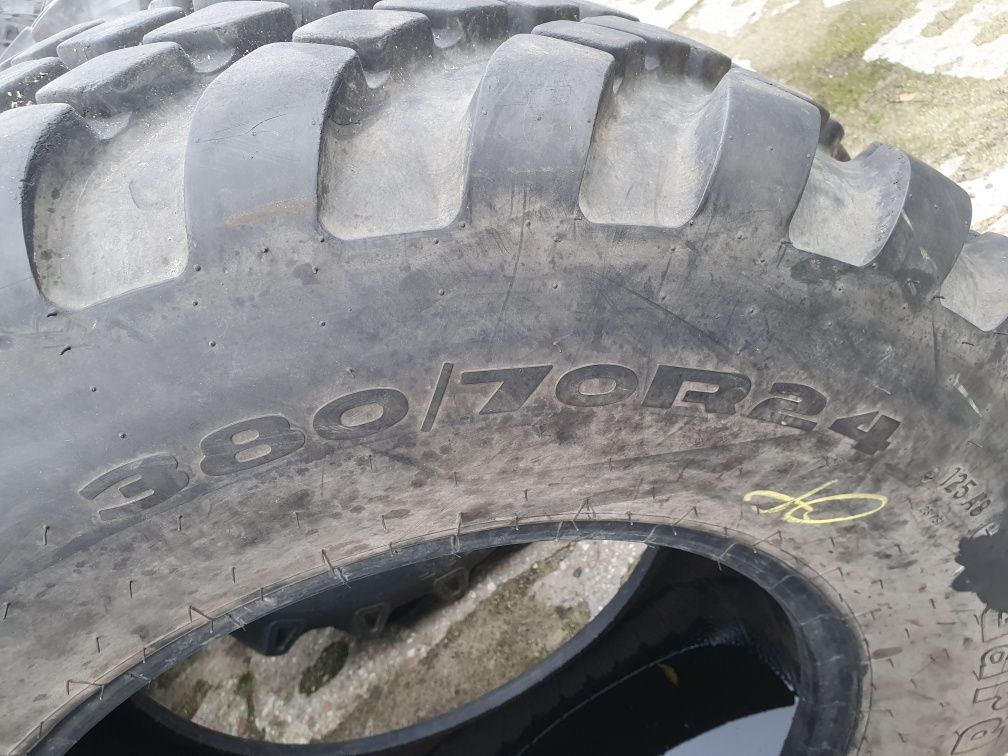 Opona 380/70r24 Galaxy