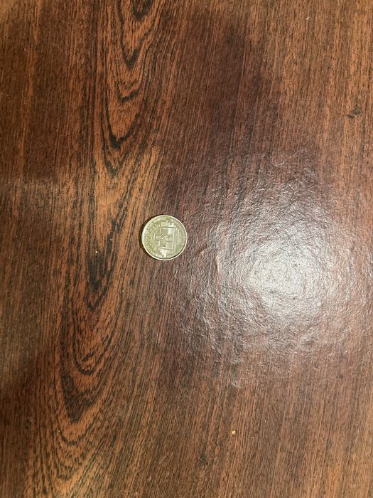 Продам монети одна манета 9000 тисяч гривень