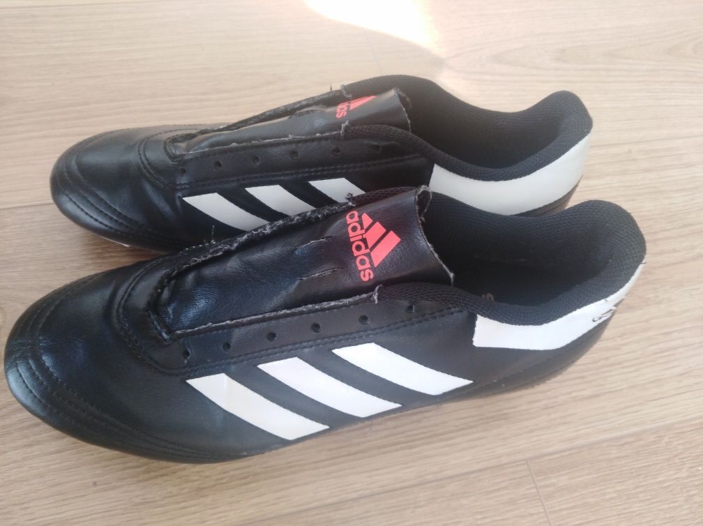 Buty piłkarskie, korki, Adidas 42