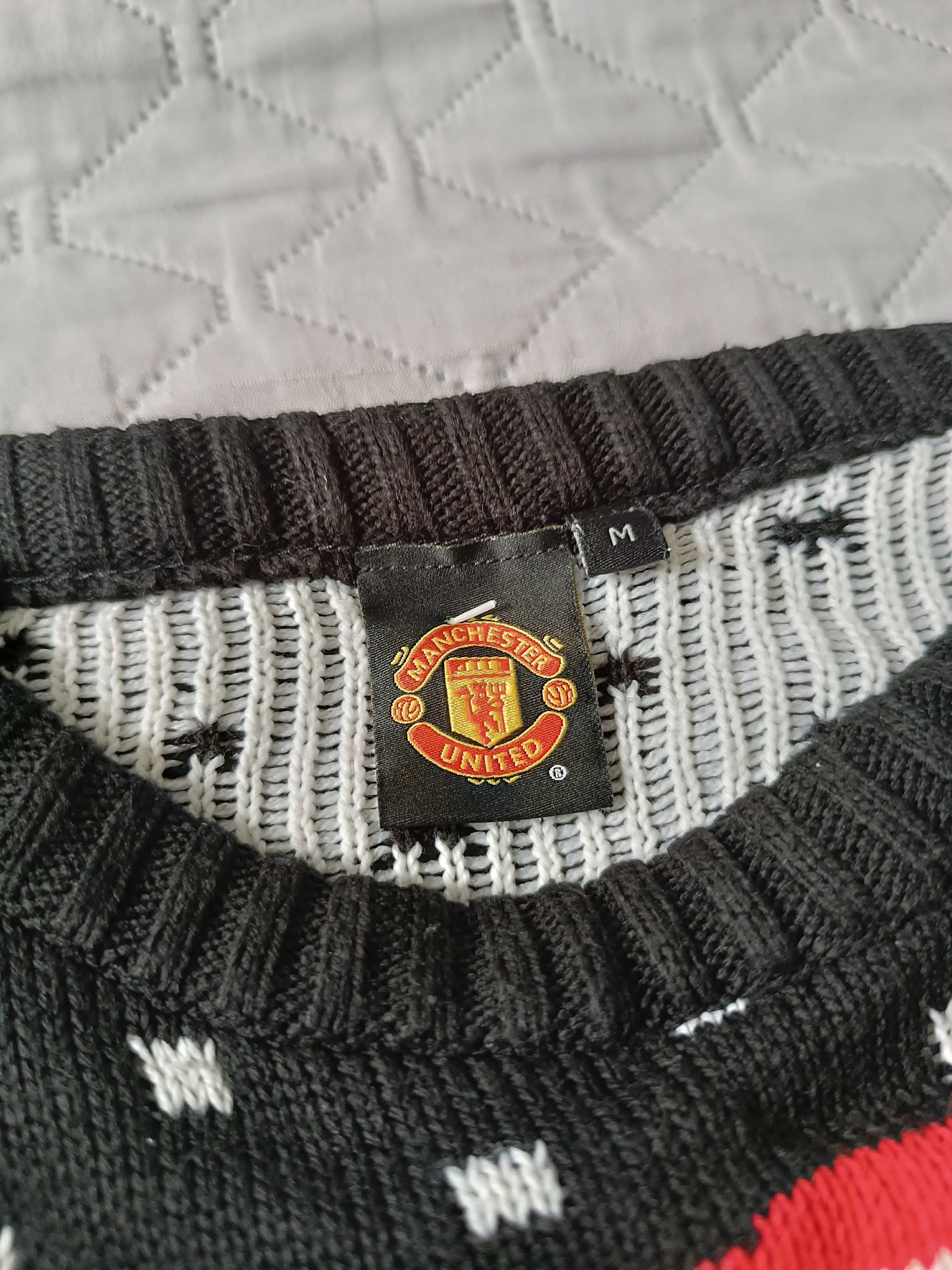 Sweter Klubu Manchester United rozmiar M