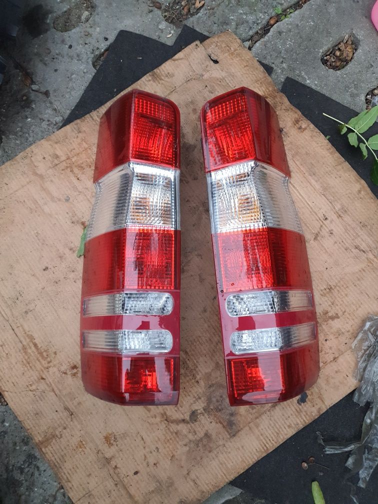 Tylna lampa mercedes sprinter 906