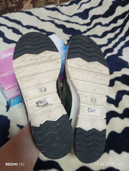 Текстиль+еко шкіра.