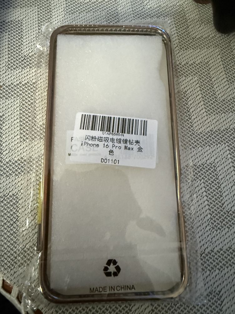 Etui 16PRO MAX nowe
