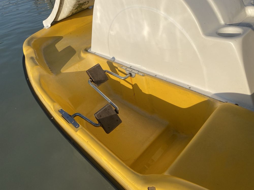 Rower wodny ze zjeżdżalnią 4 osobowy