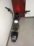 Mota scooter elétrica