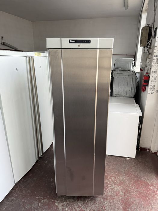 Profesjonalna zamrażarka Gram COMPACT 188cm. 346L. Gwarancja