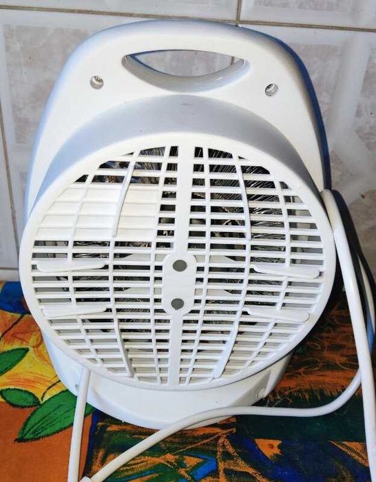 Тепловентилятор ELEMENT-FH205, 2000ВТ