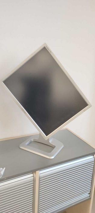 Монітори Asus та Samsung, Акустика F&D 2.1