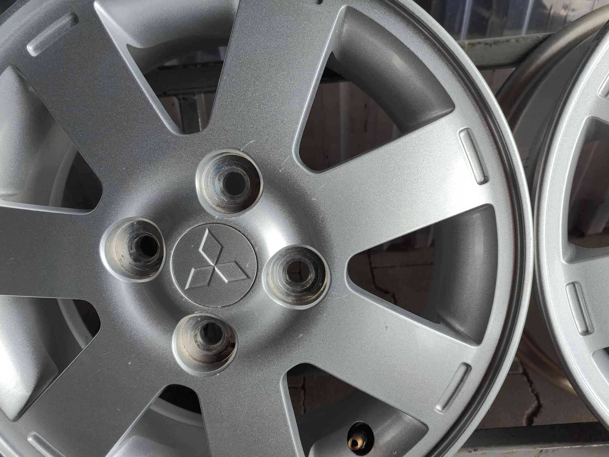 Oryginalne Felgi aluminiowe Mitsubishi Space Star 4,5x14'' 4x100 ET46