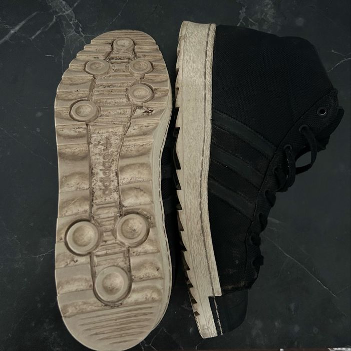 Кросівки adidas cordura