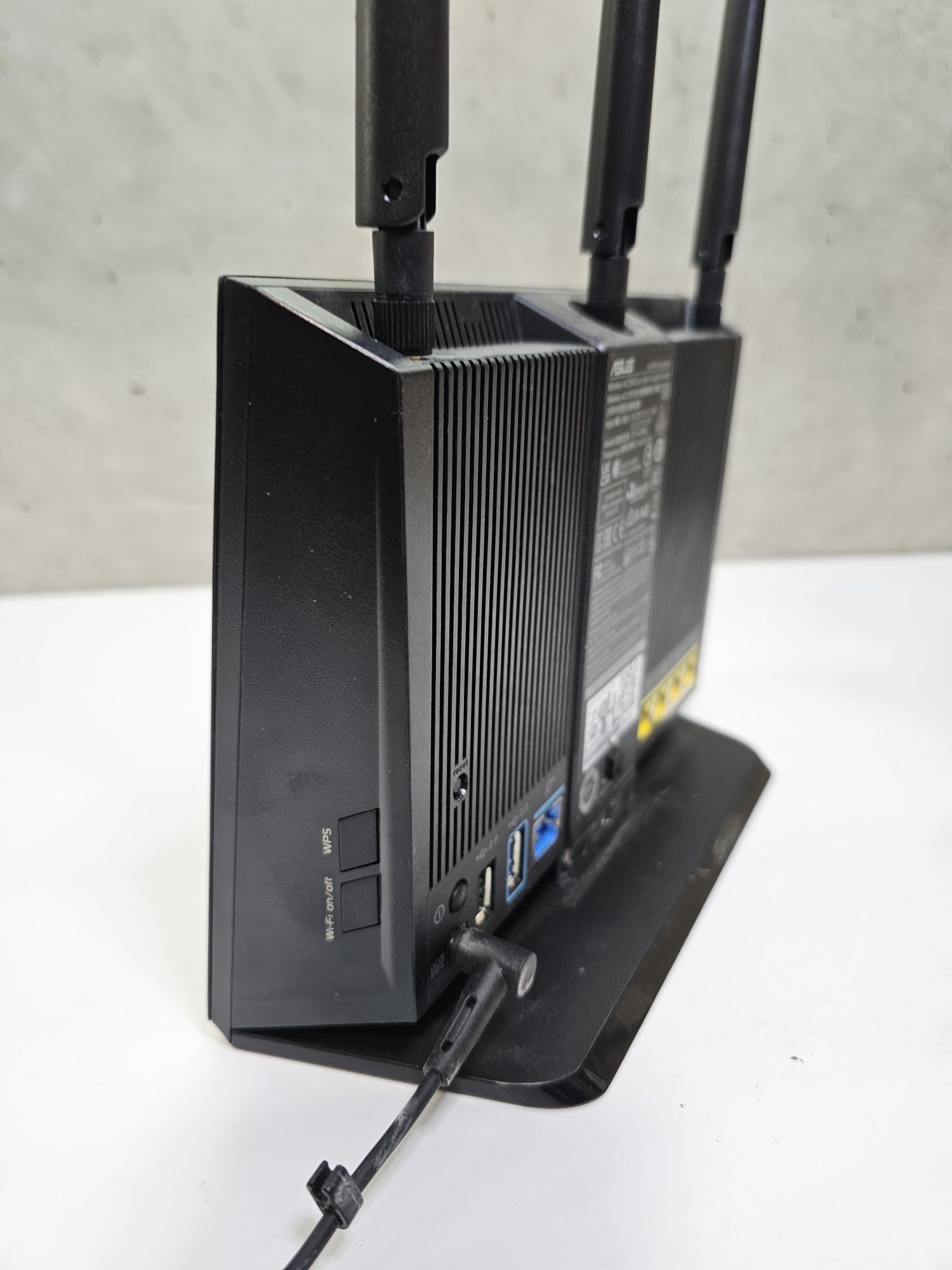 Бездротовий маршрутизатор (роутер) з підтримкою AiMesh ASUS RT-AC86U