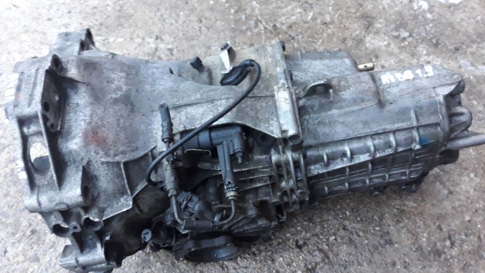 Audi a4b6 a4 b6 1.9TDI skrzynia biegów manual kod-FEC