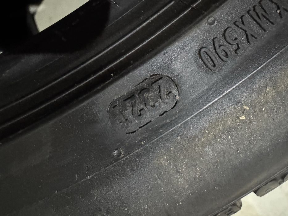 Opony pirelli 2 szt p zero winter zimowe